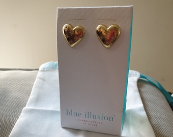 Gorgeous Heart earrings 18k gold plated Blue Illusion earrings New Valentine's Heart Stud earrings Gold toned earrings Brass Glass stone