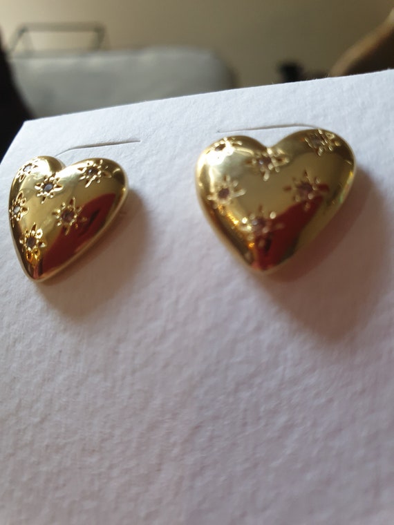 Gorgeous Heart earrings 18k gold plated Blue Illu… - image 2