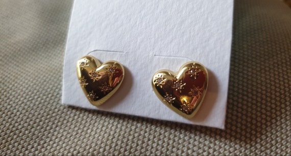 Gorgeous Heart earrings 18k gold plated Blue Illu… - image 6