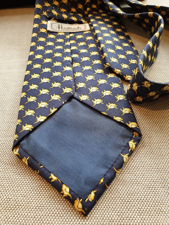 louis vuitton shawl tag