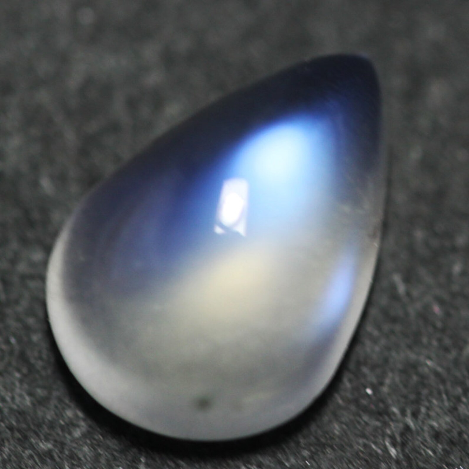 1.47ct Excellent Natural Blue Moon Stone Gem Piece Etsy