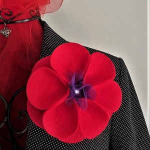 DST Red Flower Corsage// African Violet Pin//Felt Flower Brooch//Large Statement Corsage