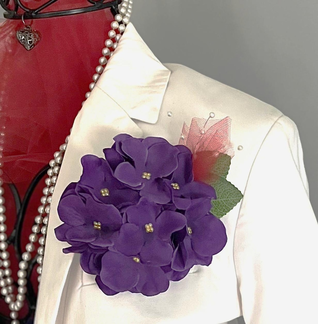 African Violet Corsage// DST African Violet Flower Pin//purple