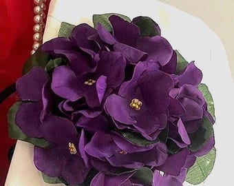 African Violet Corsage// DST African Violet Flower Pin//Purple Flower Corsage//Delta Sigma Theta African Violet Cluster Corsage