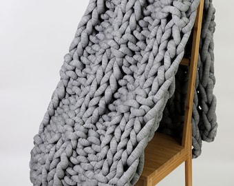Hand Knitted Chunky Knit Throw Blanket, Acrylic Tube Yarn