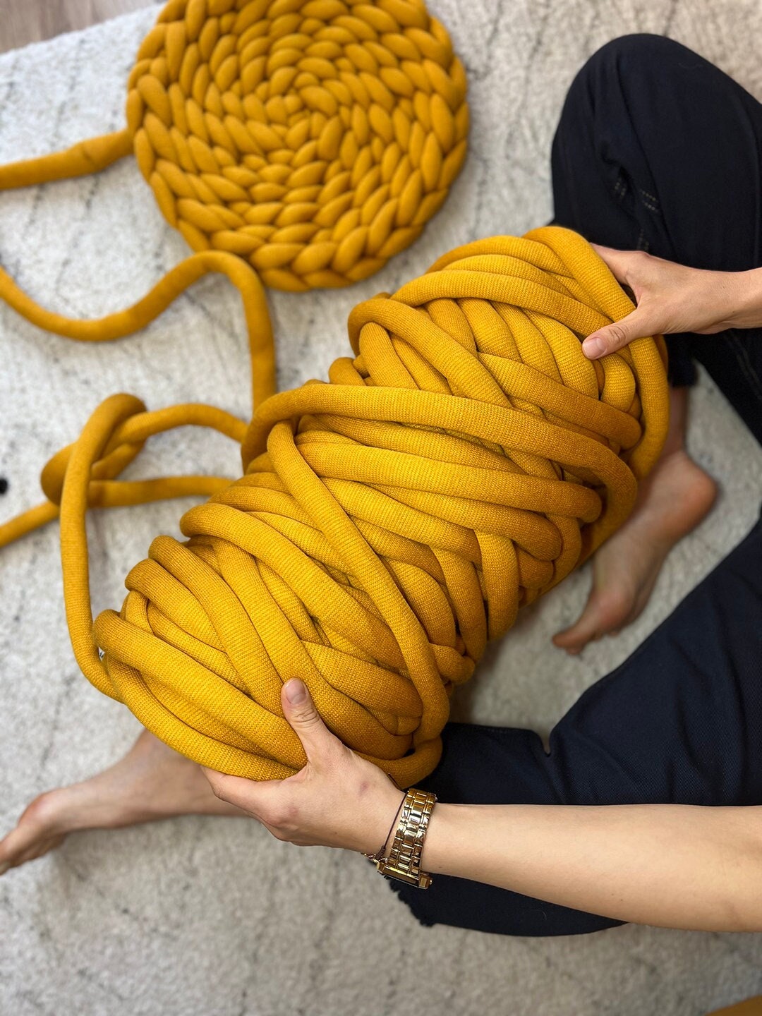 Aloiyue Chunky Knit Yarn,Velvet Bulky Big Cotton Tube Thick 176Oz Giant  Puffy Stuffed For Handmade Weave Throw Blanket Knot Pill