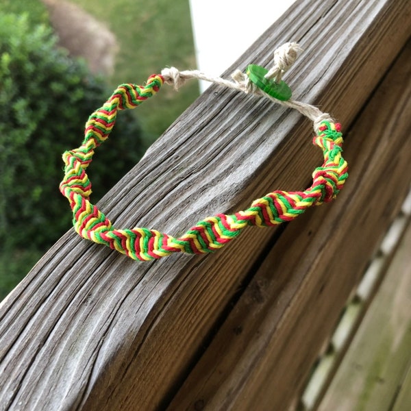Rastafarian rasta Fruit Stipe spiral knot macrame hemp 3 color bracelet
