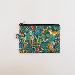 Petite pochette à fermeture éclair/porte-cartes en tissu pour Rifle Paper Co, cordon, porte-clés, bracelet, porte-monnaie/ménagerie chasseur de la jungle