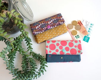 Floral Fabric Card Wallet: Handmade Cotton Business Card Case