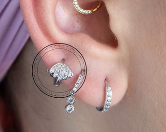 Mini Hoop Earring, Fan CZ Hoop, Cartilage Earring, Lobe Piercing, Huggie Hoop, Hoop Piercing, Second Earring, Stack, Layering, Dainty Hoop