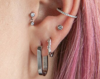 Orb Tragu Earring, Cartilage Earring, Helix Drop Earring, Cartilage Stud, 16 Gauge Labret, Classic Body Jewellery, Titanium Earring