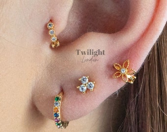 Tragus Piercing, Trilogy Mini Hoop, Tragus Hoop, Cartilage Piercing, Tragu, Tragus, Stacker, Auricle, Philtrum, Auricle Piercing