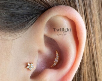 Tiny 20G CZ Moon Stud Earring, Conch Piercing, Helix, Cubics Zircona, Earring, Auricle Piercing, Tragus, Cartilage Earring, Conch, Rook