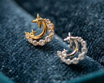 Celestial Helix Barbell Earring, Star Charm Cartilage Stud, Moon Curve Conch Stud, Conch Earring, Star Body Jewelry, Gold Cartilage Earring