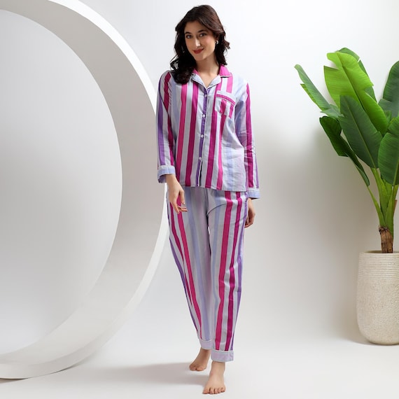 Pigiama in cotone con stampa floreale: pigiama personalizzato per