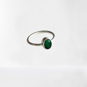 925 Sterling Silver Oval Cabochon Emerald Stone Ring Details about Natural Emerald Ring 925 Sterling Silver Oval Cabochon Emerald Stone Ring Details about Natural Emerald Ring