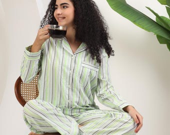 Green Striped Pajamas for Women Woven Sleepwear Set