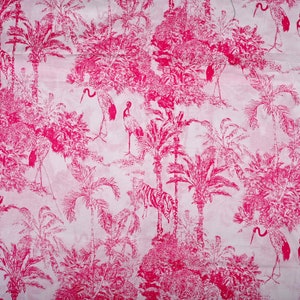Giungla tropicale rosa: tessuto di cotone con stampa digitale ispirato alla natura