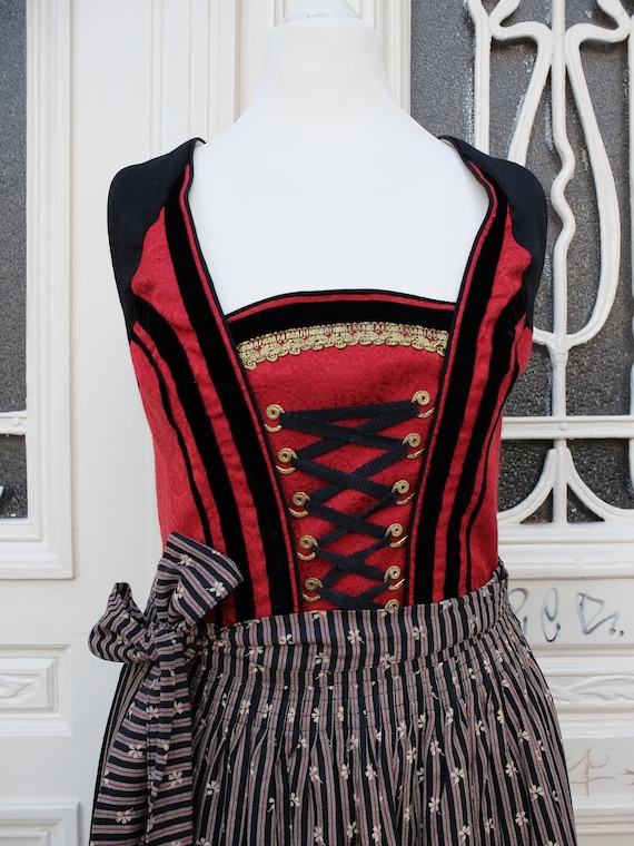 Dirndl with apron, vintage dirndl, red black, size