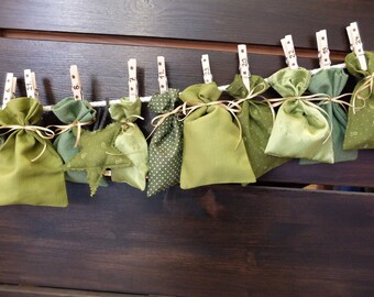 Advent calendar for filling, 24 sewn fabric bags in different shades of green and 2 meters cotton cord