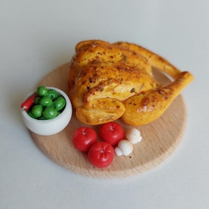 A turkey for a dollhouse. Food for Doll. Food on a scale of 1: 6. Realistic miniature food.