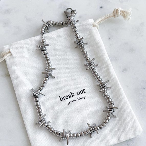 Silver Chunky Bead Barbed Wire Choker, Barbed Wire Necklace