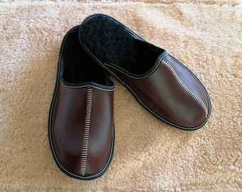 Brown Men's slippers from 100% real leather.   Main colours: brown .