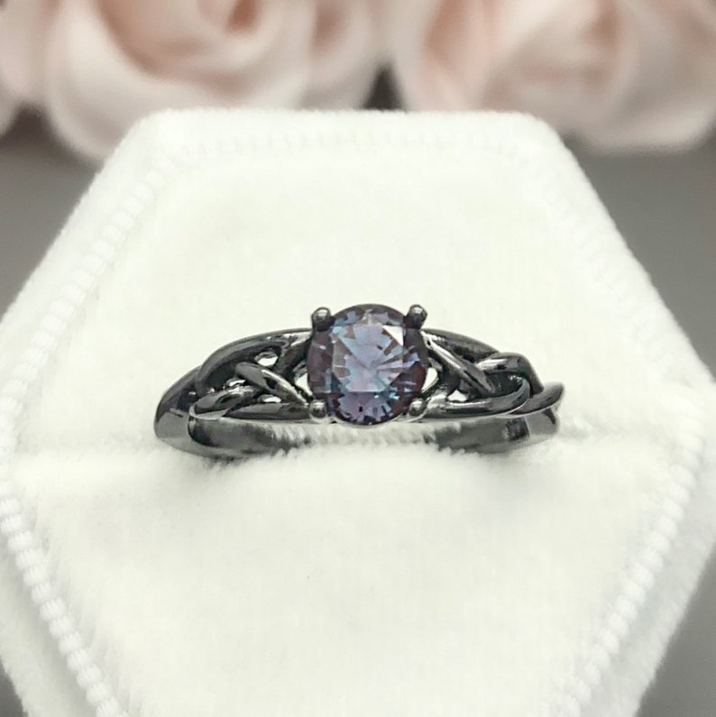 Round Alexandrite 14K Gold Celtic Black Rhodium Engagement Ring Solid Gold 0.90Ct Triquetra Irish Solitaire Bridal Promise Wedding Ring