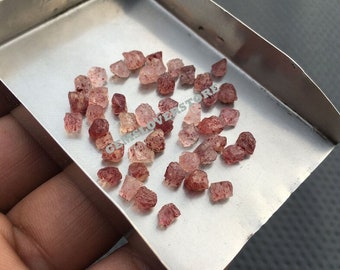 50 gemas de cuarzo fresa en bruto: cristales naturales sin pulir (4-6 mm)