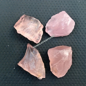 1 Stück Rosenquarz Rohstein, Größe 50-60 MM Rosa Edelstein Rohstein, natürlicher Rosenquarz Rohstein, Rosa Rohstein, Heilung Metaphysics Kristall Großverkauf