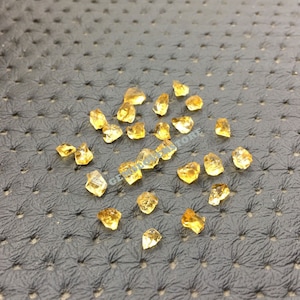 50 Piece Citrine Raw Size 2-4 MM Natural Yellow Citrine Gems Cluster Raw Healing crystal stones,Loose citrine,Rough citrine Jewelry Making