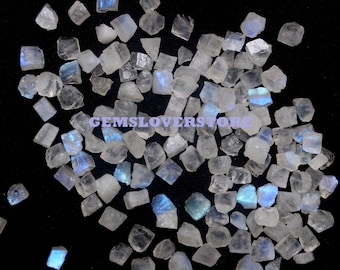 50 Pieces Fire Moonstone Raw Size 4-6 MM, Natural Blue Flashy Rainbow ,Fire Moonstone Raw Crystals Blue Moonstone , Blue Rock Mineral Stone