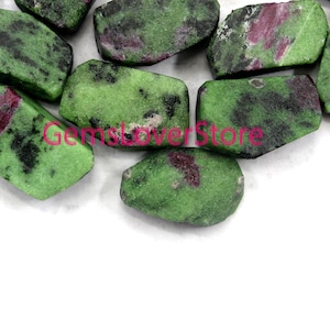 Raw Ruby Zoisite Gemstone: Unpolished Anyolite Crystal (5 Pieces, 24-28 MM)