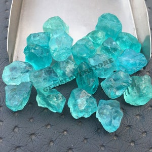 25 Pieces Raw 8-10 MM Raw Blue Apatite Gemstone,Natural Blue Apatite Raw Stone,Apatite Rough Gemstone,Apatite Raw Loose Gemstone Rough