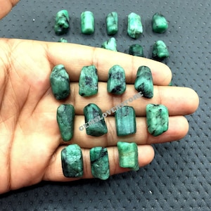 10 Pieces Emerald 9x16-12x20 MM Raw, Unpolished Emerald Raw May Birthstone Green Emerald Rough,Emerald Crystal Raw,Loose Rough Wholesale