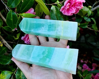 Torre de Calcita Pistacho - Generador de Calcita Verde Brillante de Calidad AAA - ~500 g Gran Cristal de Calcita Pistacho para el Cambio y la Transformación