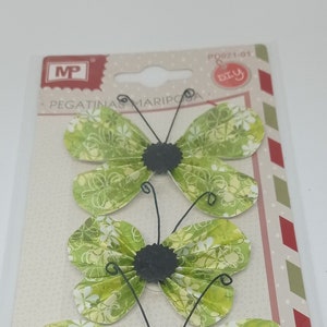 décoration scrapbooking papillon vert motif
