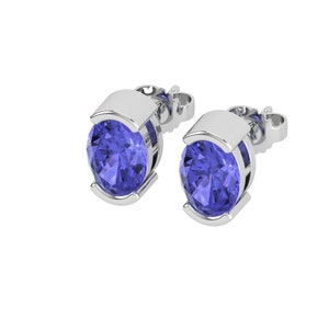 Clous d'oreilles en or 18 carats et argent sterling, pierre tanzanite naturelle, boucles d'oreilles design Bezel, clous d'oreilles, bijoux tanzanite, demi-lunette image 3