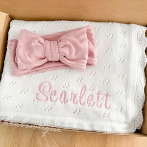 Willkommen in der Welt Geschenkbox, Benutzerdefinierte Namen Geschenk, Baby Girl Geschenk, neue Baby Geschenkbox, Babypartygeschenk, Baby Geschenkkorb, Neugeborene Geschenkbox