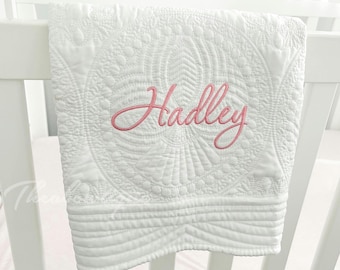 Custom Embroidered Baby Quilt, Personalized Nursery Blanket (46x36 inch)