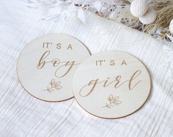 Gender Review | Announcement plaque | Wooden sign | It's a Girl | It’s a Boy | Photo Prop | Wooden Plaque | Name Plaque | hello world