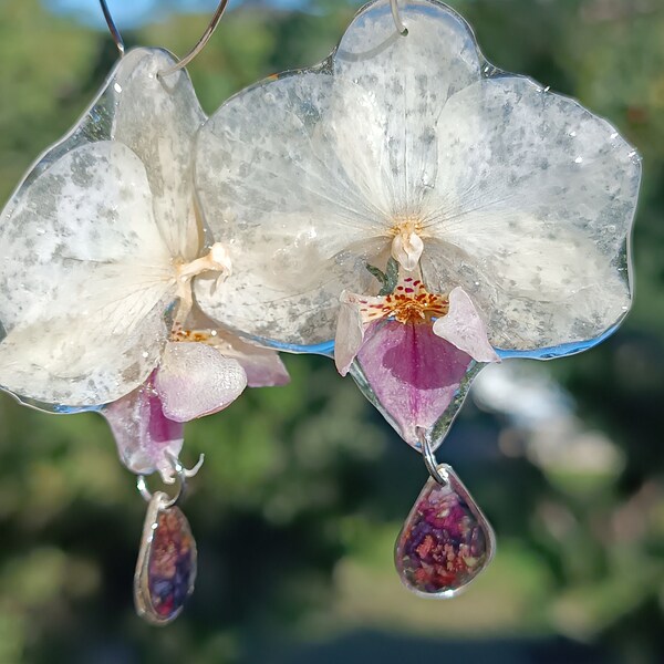 White purple Orchids Earrings, flowers drop, Preserved wild orchids, Spiritual Jewelry, Terrarium earrings, Gardener Gift