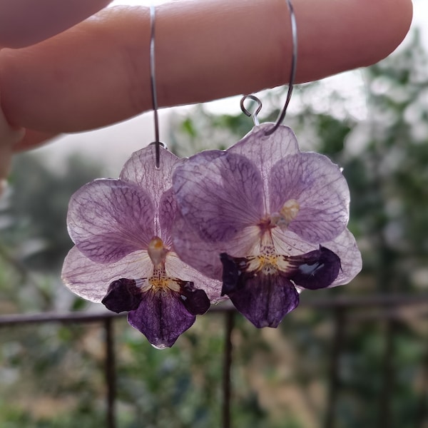 Small Light purple Orchids Earrings, Preserved wild orchids, Spiritual Jewelry, Terrarium earrings, Gardener Gift