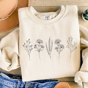 Wildflowers Shirt, Flowers Shirt, Floral Be Kind Shirt, Natural Shirt, Gardener Shirt, Garden Lover Shirt