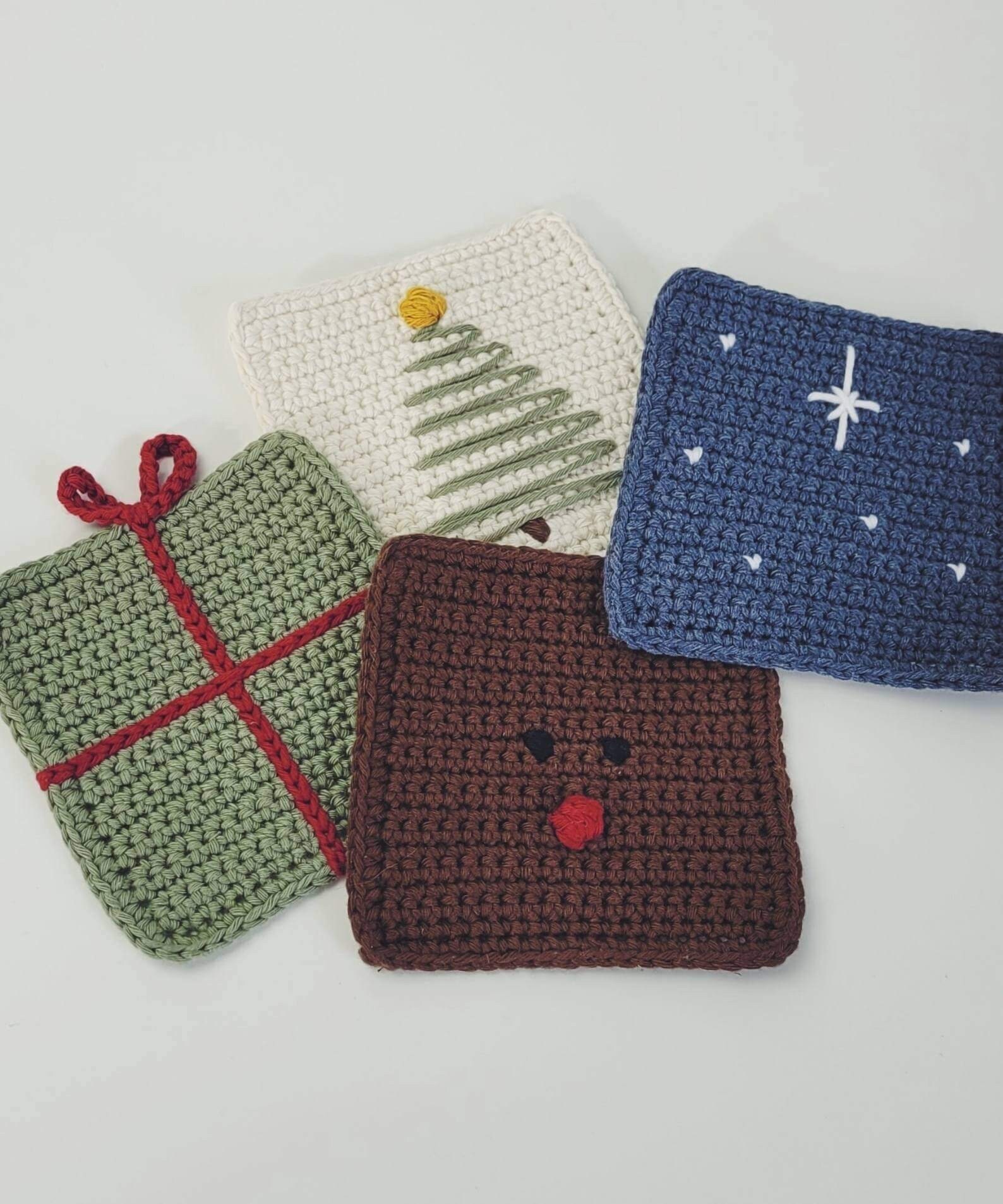 39 Christmas Coaster Crochet Patterns for Festive Table Decor, Gifts, and Cozy Holiday... 6 Crochet Christmas Coasters Pattern Rudolf