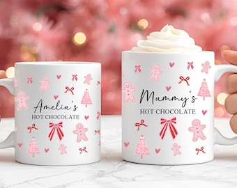 Taza navideña rosa con lazo, tazas navideñas familiares personalizadas a juego, taza navideña con nombre personalizado, taza navideña con lazo para niña, mini tazas de cerámica a juego con diseño de momia.