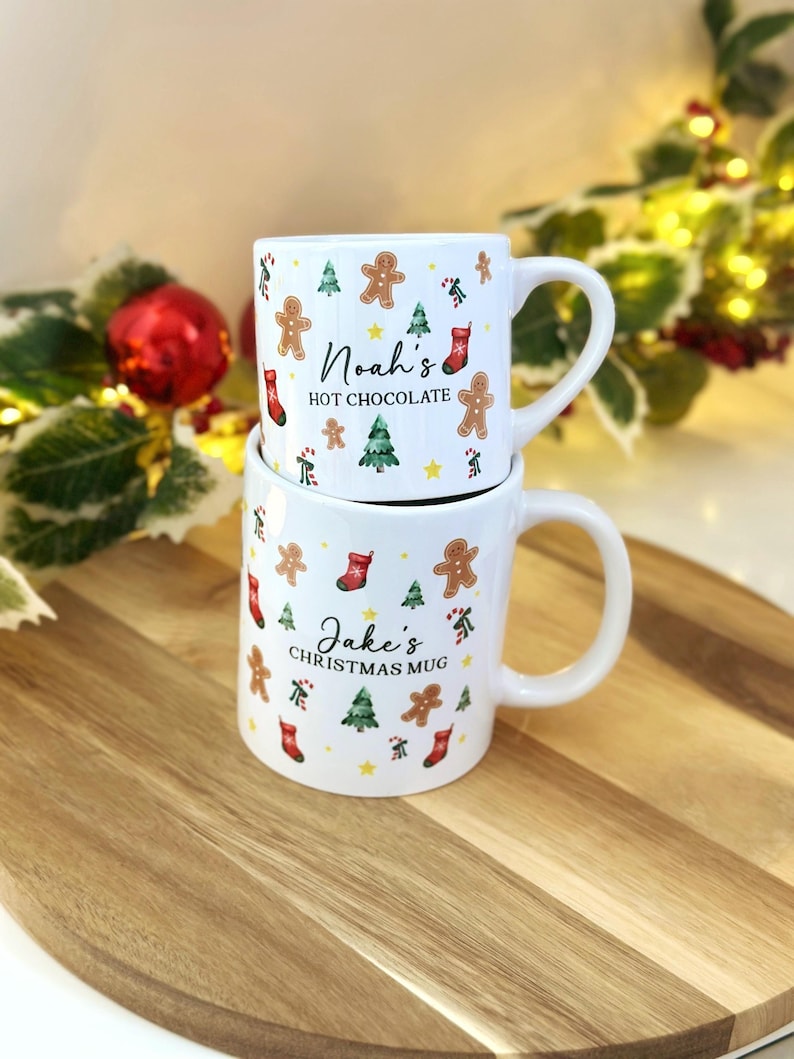Personalisierte passende Weihnachtstassen, traditionelle Weihnachtstassen, heiße Schokolade der Familie, Mama-Vati-Kind-Weihnachtstasse, Strumpffüller-Vati Bild 2