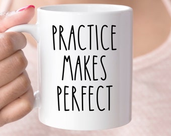 Übung macht perfekte Tasse
