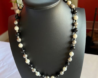 Vintage Pearly White, Silvery and Black Glass Bead Necklace