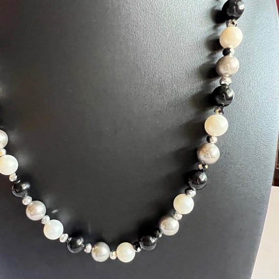 ■VINTAGE HOLLYWOOD■ Bumpy Beads Necklace VH2435NE002M il_fullxfull.2297919319_l9t0.jpg